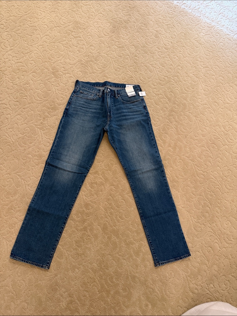 GAP Straight-Leg Jeans in Dark Blue Wash